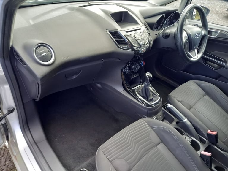 2015 Ford Fiesta 1.25 Zetec Hatchback 5dr Petrol Manual Euro 6 (82 ps) Hatchback Petrol Manual