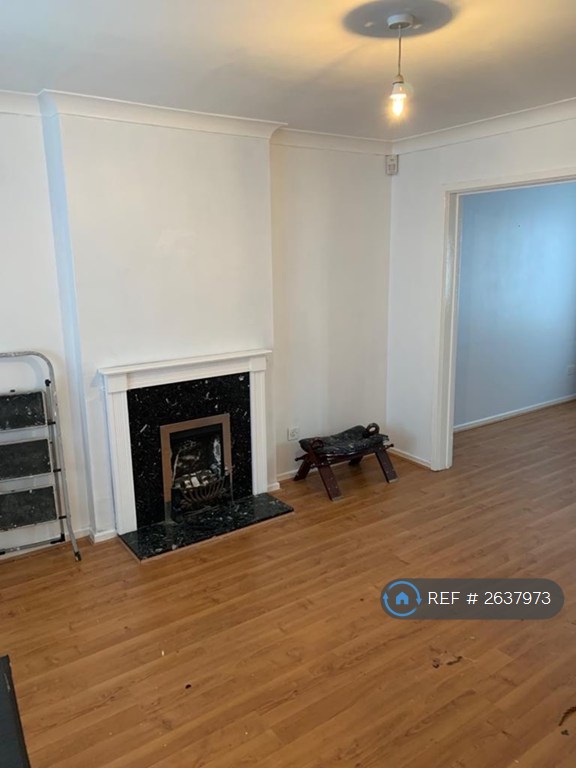 3 bedroom house in Brampton Drive, Liverpool, L8 (3 bed) (#2637973)