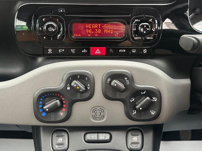 FIAT PANDA 0.9 TwinAir 4x4 Hatchback 5dr Petrol Manual Euro 6 (s/s) (85 bhp)