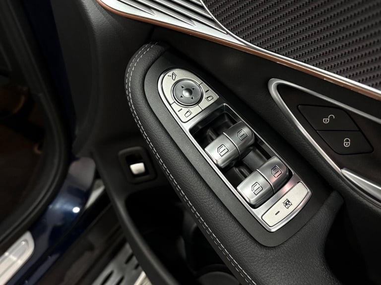 2022 Mercedes-Benz EQC EQC 400 80kWh AMG Line Auto 4MATIC 5dr ESTATE Electric Automatic