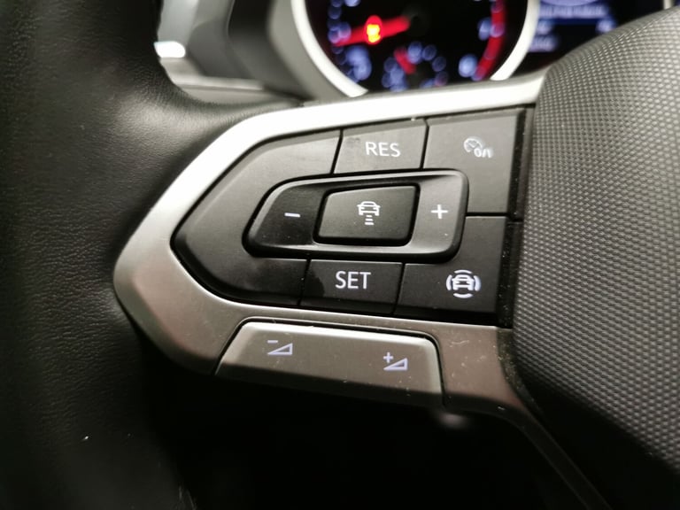 2022 Volkswagen Tiguan 1.5 TSI 150 Life 5dr ESTATE PETROL Manual