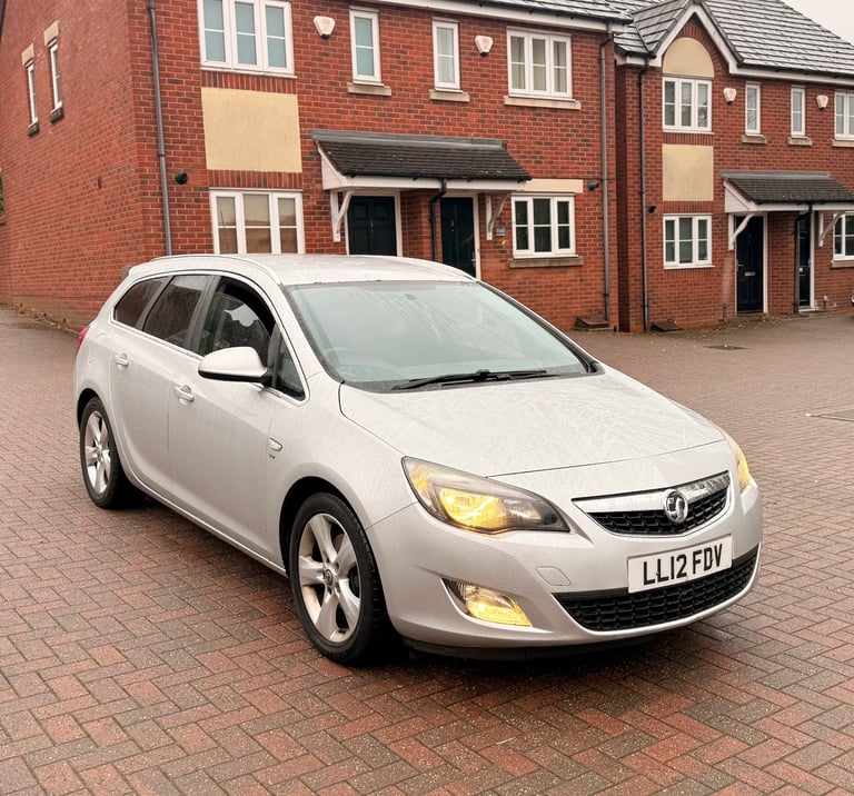 image for 2012 (12) VAUXHALL ASTRA 1.7 CDTI SRI 16V ESTATE MANUAL 