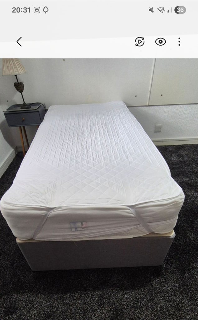 Single divan with drawers and mattress