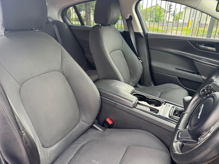 2015 Jaguar XE 2.0d SE 4dr SALOON Diesel Manual