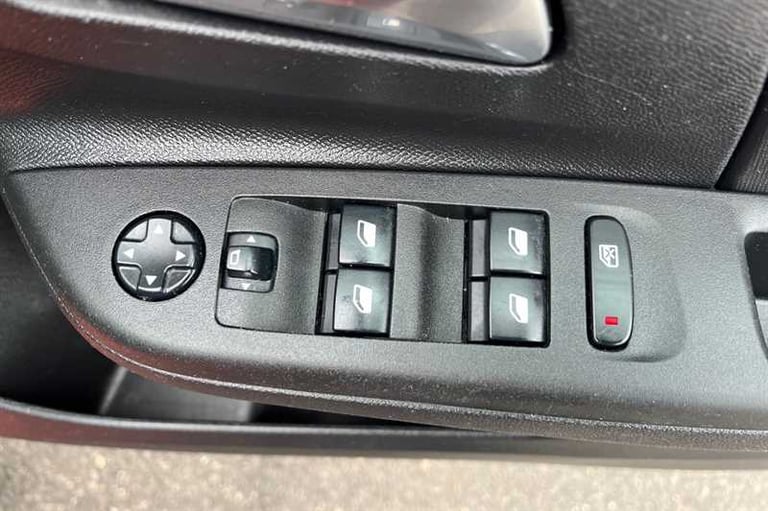 2021 Vauxhall Corsa 1.2 SE 5dr HATCHBACK PETROL Manual