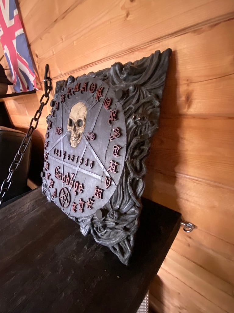 Gothic Nemesis now dead board 