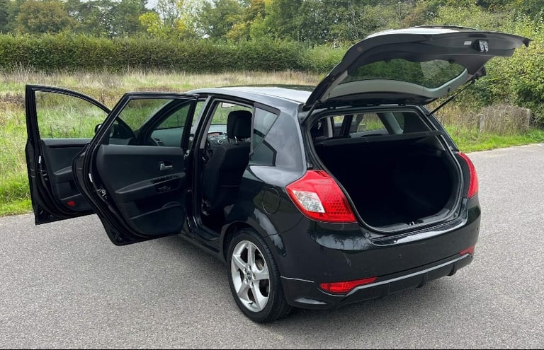 image for £37 TAX KIA CEED 1.6 CRDI 5DRS