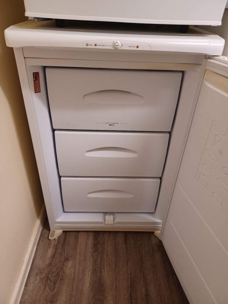 image for Hotpoint freezer