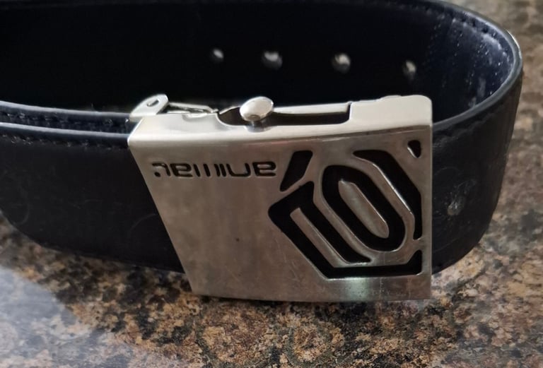 2 x MEN'S LEATHER BELTS