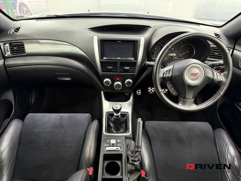 SUBARU WRX STi 2.5 TYPE UK 4DR HATCHBACK + FREE DELIVERY TO YOUR DOOR !