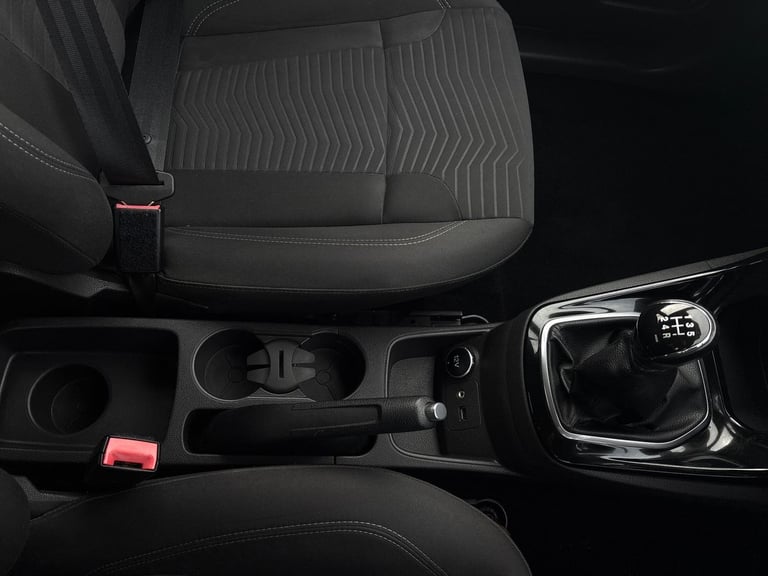 2013 Ford Fiesta 1.25 82 Zetec 5dr Hatchback PETROL Manual