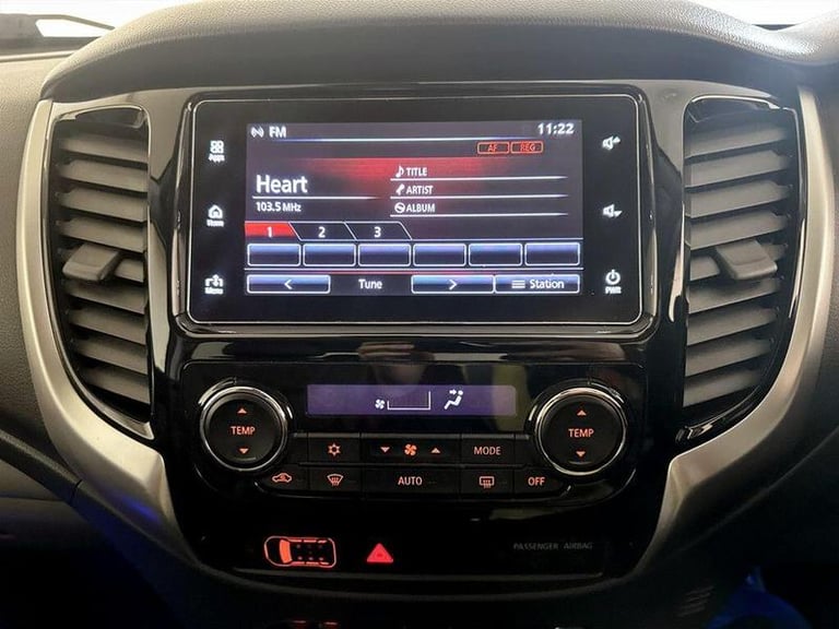 2019 Mitsubishi L200 2.4 DI-D DC Barbarian Auto 4WD Euro 6 4dr Automatic Pickup Diesel Automatic