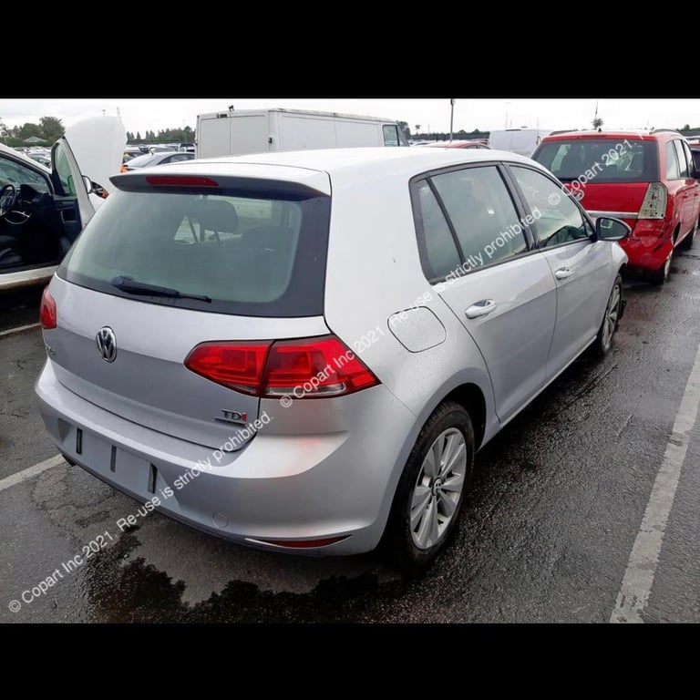 VOLKSWAGEN GOLF MK7 FOR BREAKING IN SILVER LA7W / LIGHTS / DOORS 2013