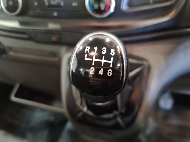 FORD TRANSIT 2.0 350 ECOBLUE LEADER L3 130 BHP LWB DROPSIDE DIESEL