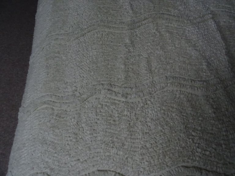 Vintage Pistachio /pale green Candlewick Bedspread approx 100 inches x77 inches - 100% cotton