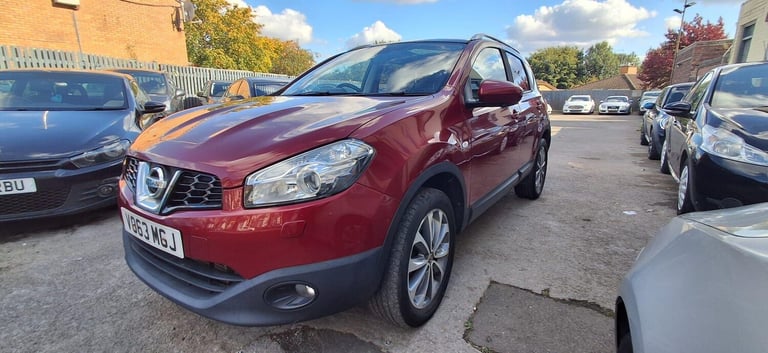 2013 Nissan Qashqai 1.6 dCi Tekna 5dr [Start Stop] HATCHBACK DIESEL Manual
