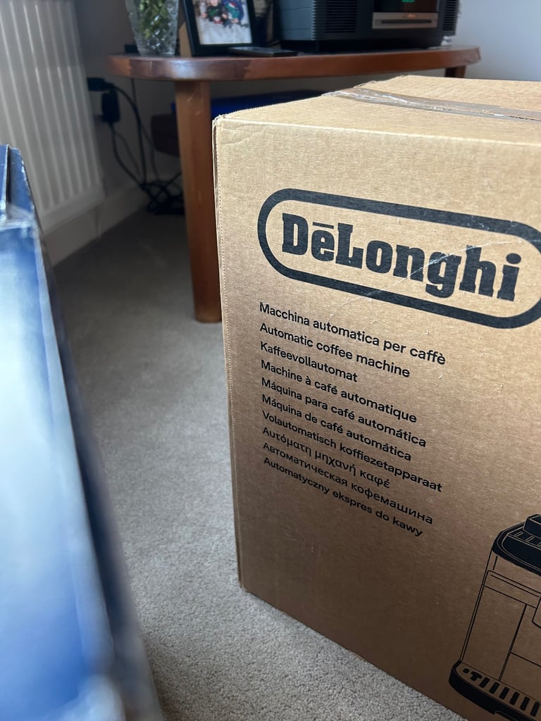 ☕ DeLonghi Magnifica Evo Bean to Cup Coffee Machine – Brand New, Boxed - Silver and Black 