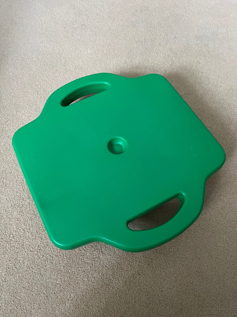 Kid’s scooter board 