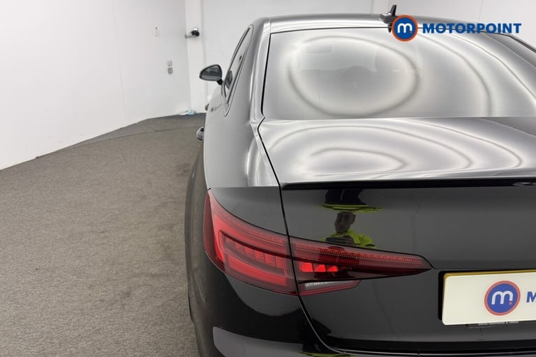 2019 Audi A4 35 TFSI Black Edition 4dr Saloon Petrol Manual