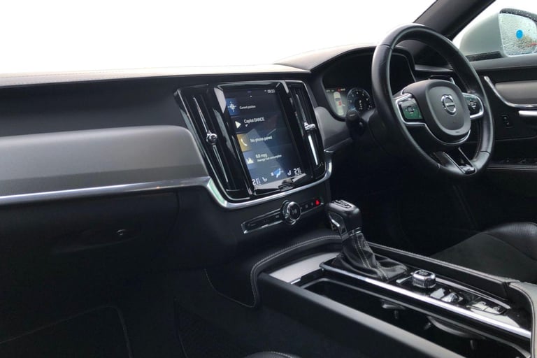 2019 Volvo S90 2.0 T4 R DESIGN 4dr Geartronic Saloon PETROL Automatic