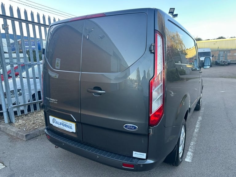 2017 Ford Transit Custom 2.0 TDCi 290 Limited Panel Van 5dr Diesel Manual L1 H2 (157 g/km, 168 bh...