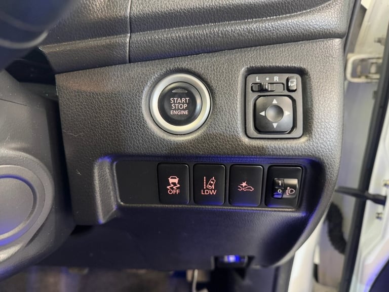 2021 Mitsubishi L200 2.2 DI-D DC Barbarian Pickup Double Cab 4dr Diesel Manual 4WD Euro 6 (s/s)  ...