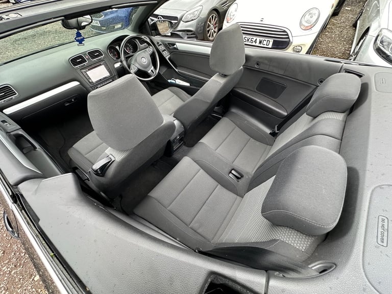 2012 Volkswagen Golf 1.6 TDI BlueMotion Convertible  CONVERTIBLE Diesel Manual