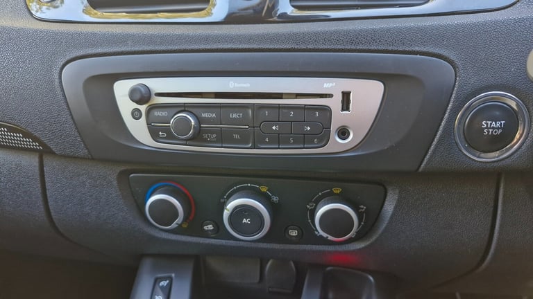 2013 Renault Scenic 1.5 dCi Dynamique TomTom 5dr MPV Diesel Manual