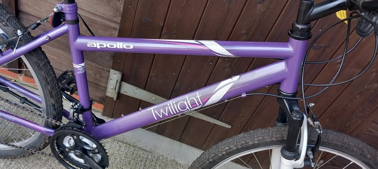 Apollo Twilight Unisex Mountain Bike. 