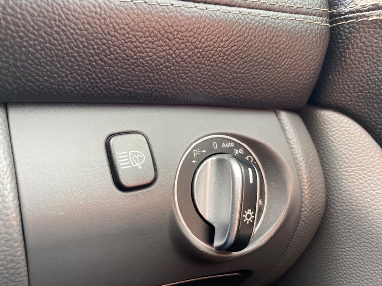 2002 Mercedes-Benz SL 5.4 SL55 Kompressor AMG 2dr Petrol Automatic