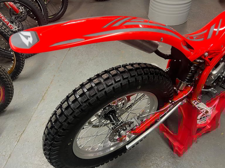 2025 Beta EVO Senior BW 80cc Trials Bike - Schoolboy Youth Fun Off-Road 