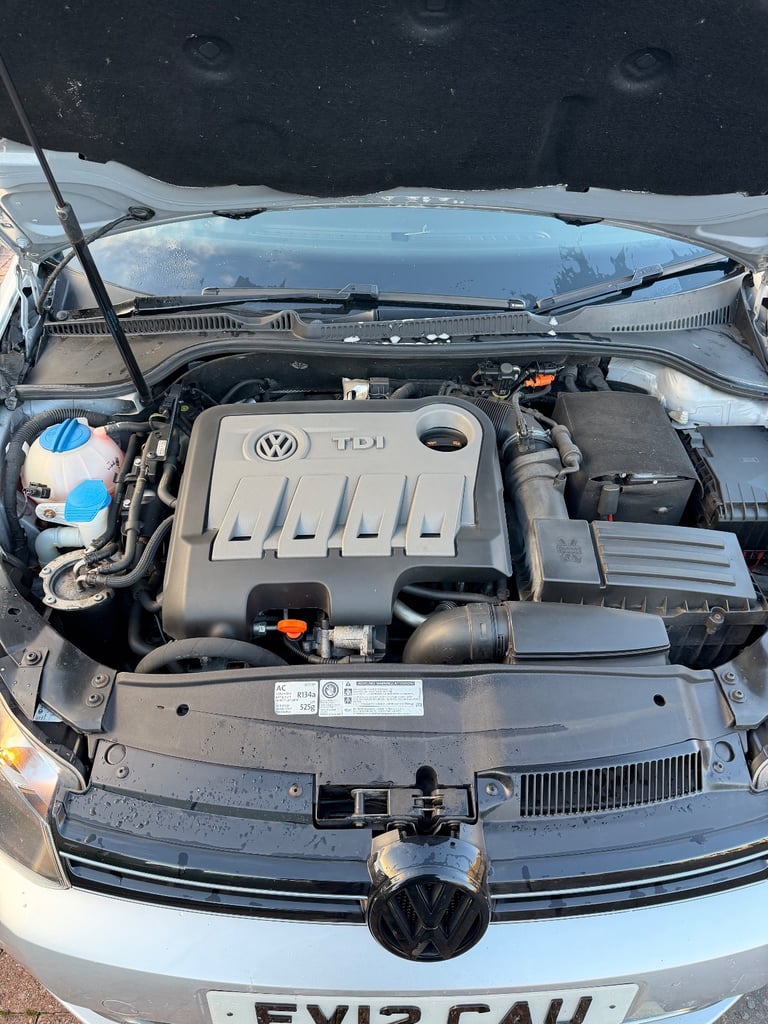 Volkswagen, GOLF, Hatchback, 2012, Manual, 1968 (cc), 5 doors