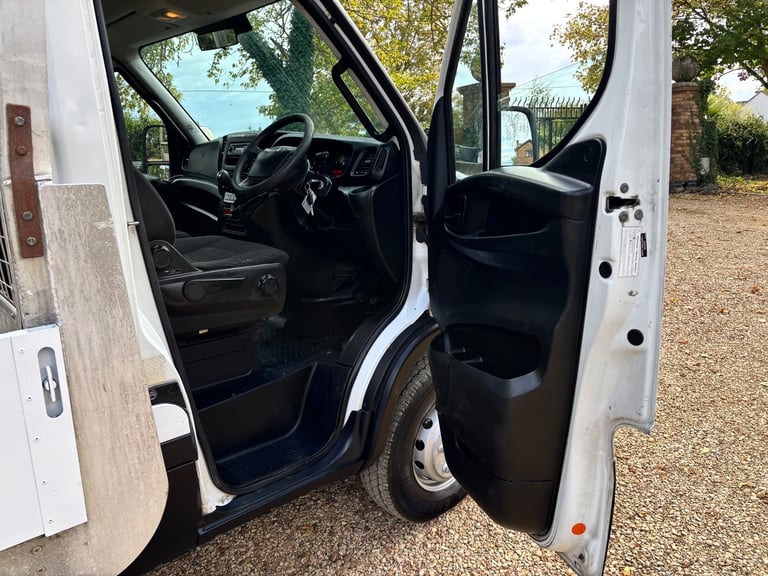 Iveco Daily 70c17 3.0 170 maxi-lift crane hiab 