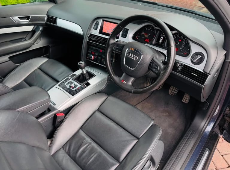 •2011 Audi A6 S-Line Avant 2.0TDI 170 6 Speeds. (Special Edition). 
