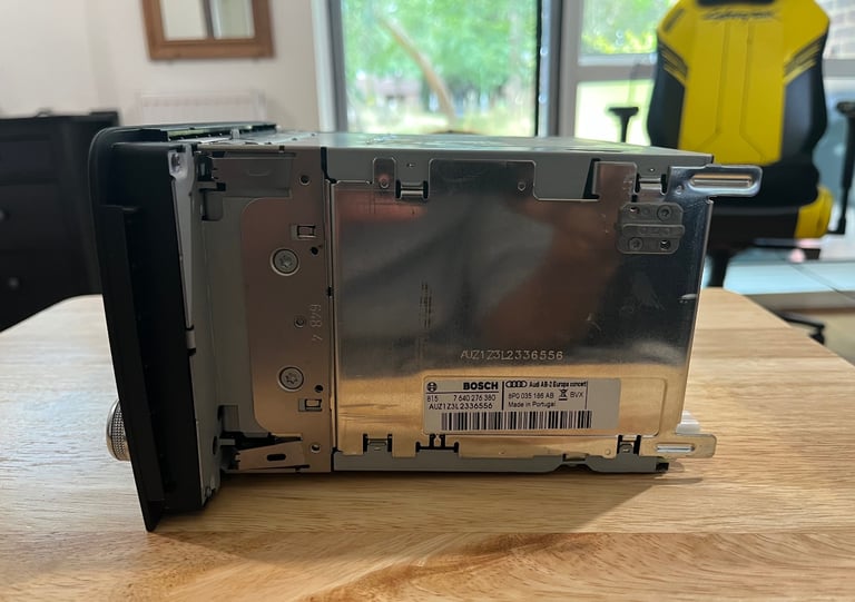 OFFICIAL AUDI A3 2007 1.6 FSI S LINE MK2 3DR BOSCH CAR SETERO CD PLAYER 