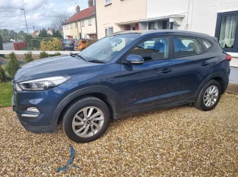 image for Hyundai tucson 