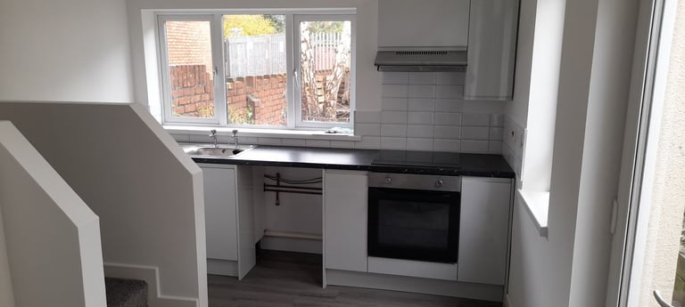 3 x  1 Bed Flats for Rent