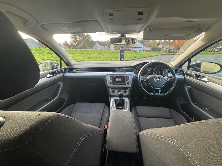 Volkswagen, PASSAT, Saloon, 2015, Manual, 1968 (cc), 4 doors