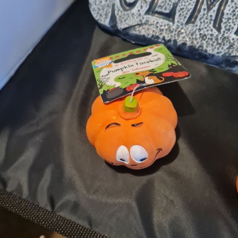 Halloween soft  squeaky pumpkin faceball for small and medium dogs