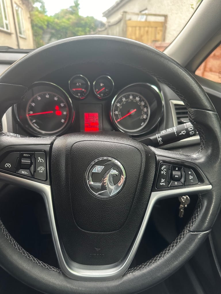 Vauxhall, ASTRA, Hatchback, 2013, Manual, 1398 (cc), 5 doors