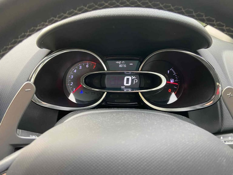 Renault, CLIO GT, Hatchback, 2014, Auto, 1197 (cc), 5 doors