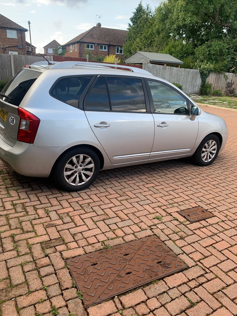 Kia, CARENS, MPV, 2012, Manual, 1582 (cc), 5 doors
