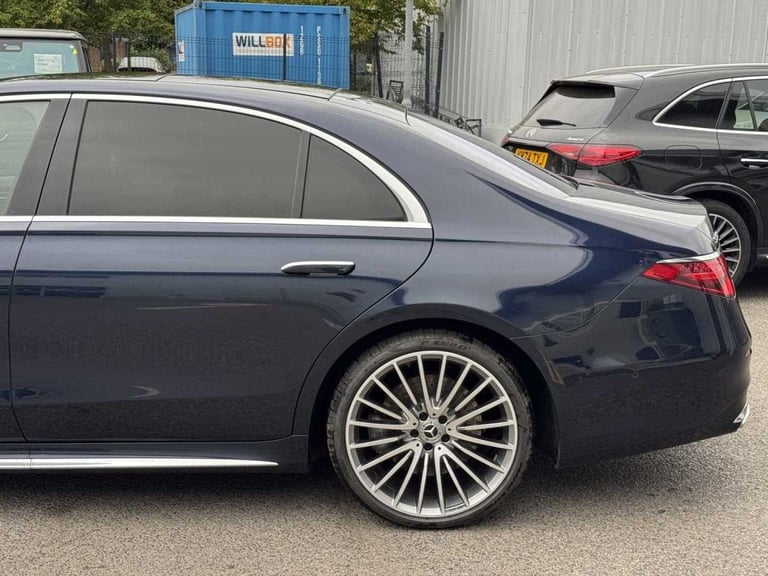 2022 Mercedes-Benz S-Class S500L 4Matic AMG Line Prem + Exec 4dr 9G-Tronic Saloon Petrol Automatic