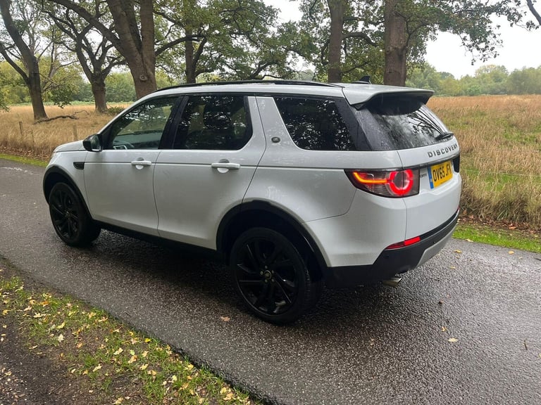 2015 Land Rover Discovery Sport 2.0 TD4 HSE Auto 4WD Euro 6 (s/s) 5dr ESTATE Diesel Automatic