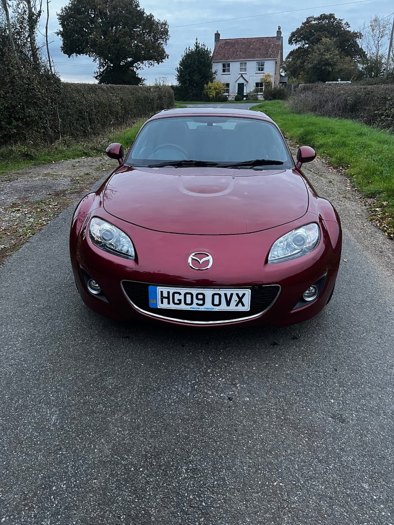 Mazda, MX-5 2.0 Sport-tech Hardtop Convertible