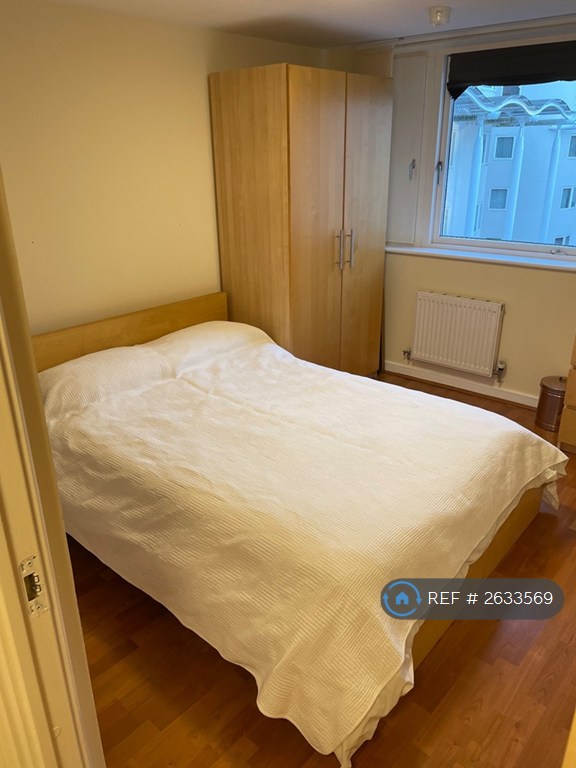 image for 2 bedroom flat in Royal Quay, Liverpool, L3 (2 bed) (#2633569)