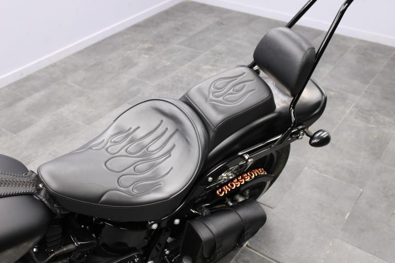 2009 Harley-Davidson FLSTSB Softail Crossbones in Denim Black