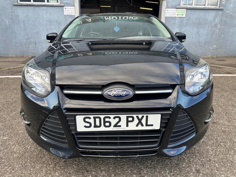 2012 Ford Focus 1.6 125 Zetec 5dr Powershift HATCHBACK Petrol Automatic