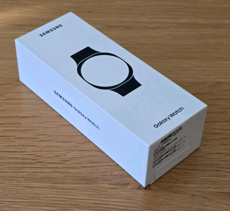 image for Samsung watch 8 44mm 