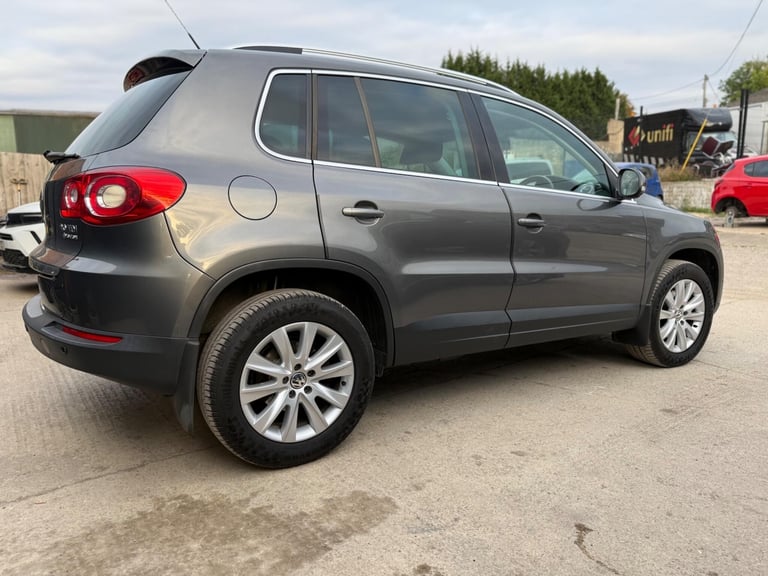 2010 Volkswagen Tiguan 2.0 TDI Match DSG 4WD Euro 5 5dr ESTATE Diesel Automatic